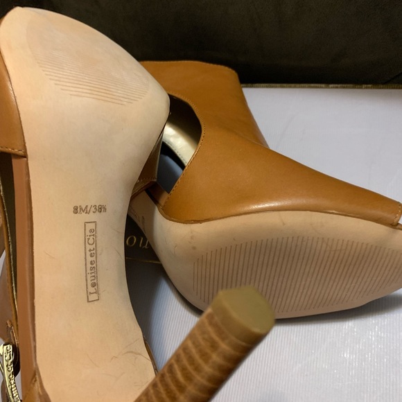 Louise et Cie Peep Toe Heels - Picture 6 of 10